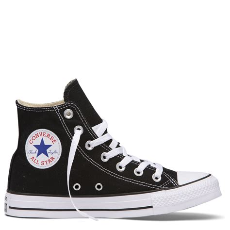 chuck taylor converse all black.